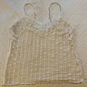 3/$20 Vanity Fair lace trimmed camisole